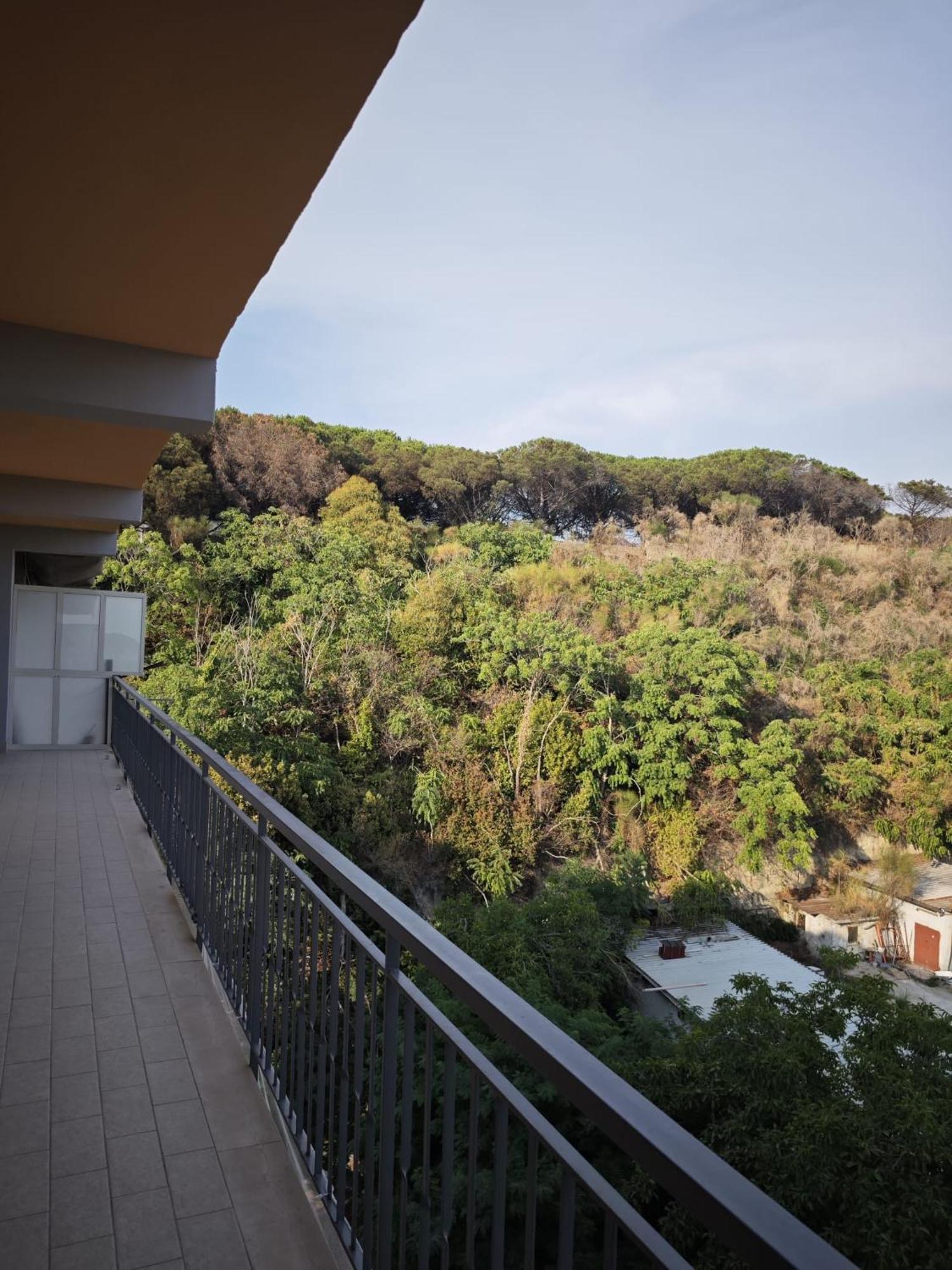 Napoli Central Capodichino B&B Екстериор снимка